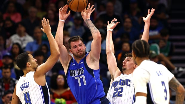 Luka Doncic Mavericks Jalen Suggs Franz Wagner